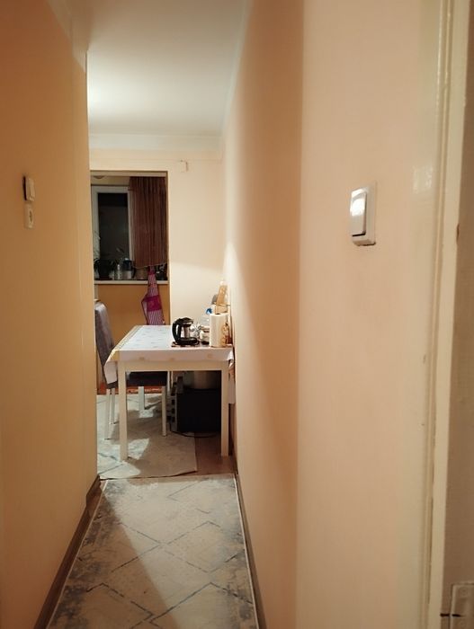 Үй сатылады. Тез арада.