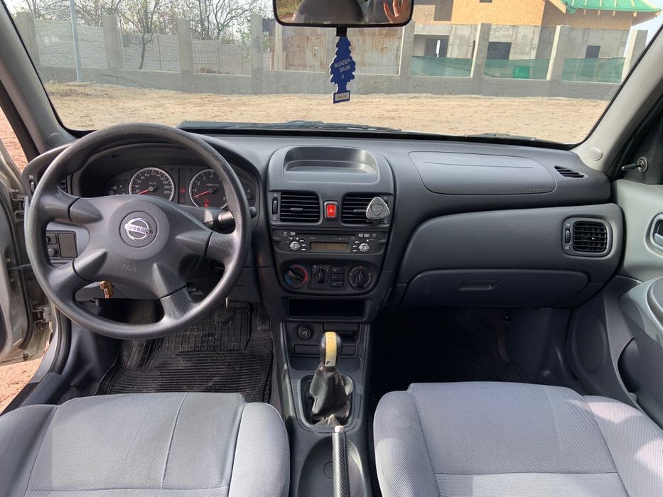 Vând Nissa Almera N16