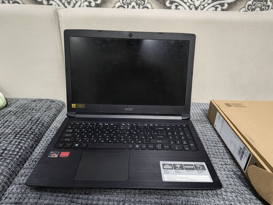 Ноутбук Асер игровой с документами