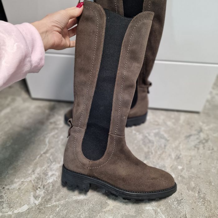 Cizme dama piele intoarsa