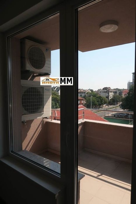 Дава се под наем Двустаен апартамент в Пловдив, Център - 70 кв.м за 382.5 € - Снимка #4