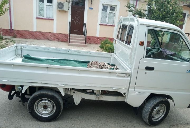 Лабо сотилади ..