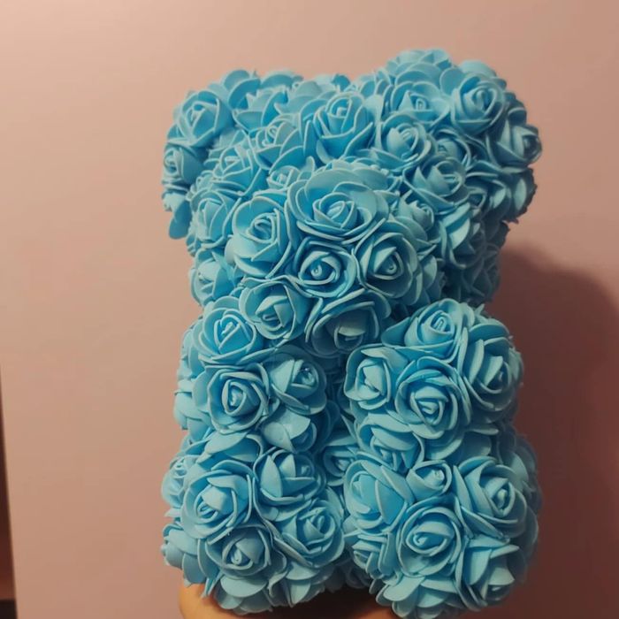 Мече и зайче от рози