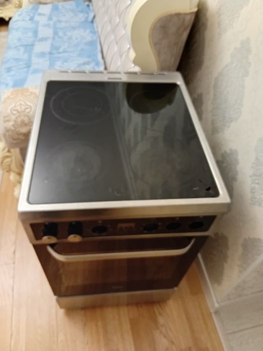 Продам плиту на запчасти