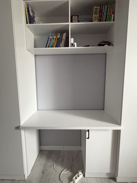 Продам шкаф и кровать вместе!