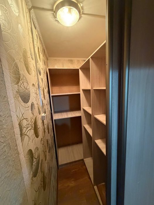 Продам 2 комнатную квартиру