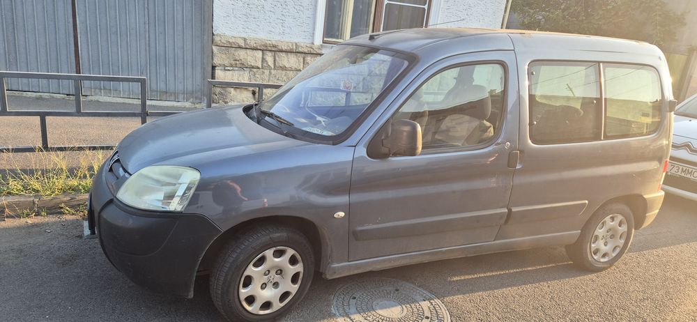 Vând Peugeot partner pentru Rabla