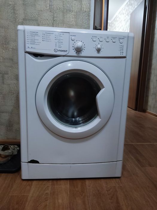 Продам стиральную машинку