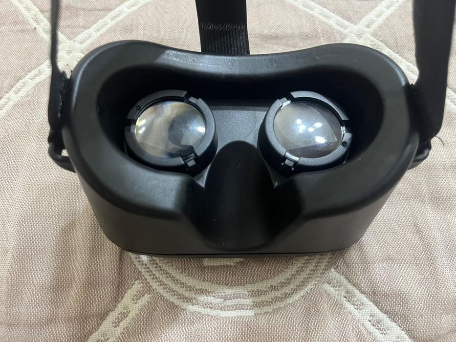 Продаю vr очки :)