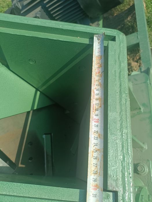 Щепорез измельчитель новый