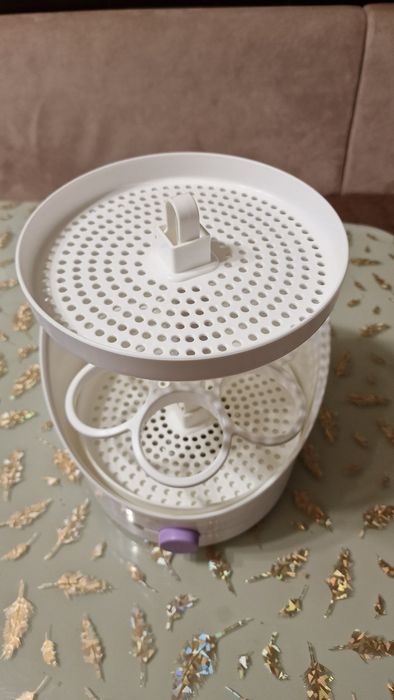 Vand Sterilizator biberoane/suzete,marca Chicco