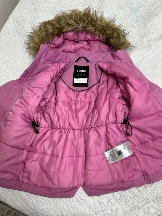 Продам куртку Reima