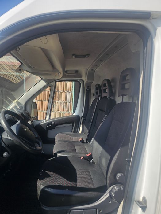 Vând Peugeot Boxer L2 H2
