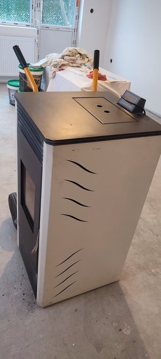 Пелетна камина Виктория