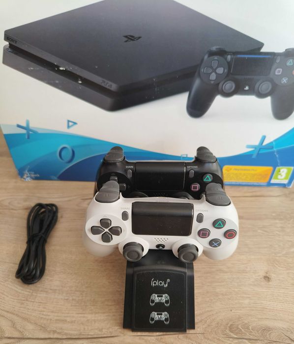 PlayStation 4 Slim (500GB)