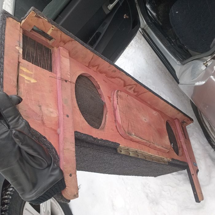 Полка  на приору хэтчбек