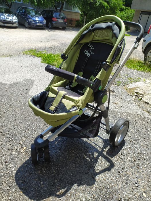 Детска количка в много добро състояние