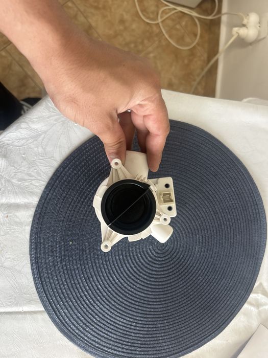 Vand pompa evacure maisna de spalat arctic C800A+