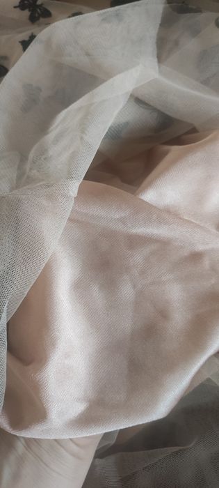 Нова пола с пеперуди