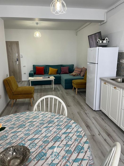 Apartament 2 camere cu vedere partiala la mare Mamaia-Sat