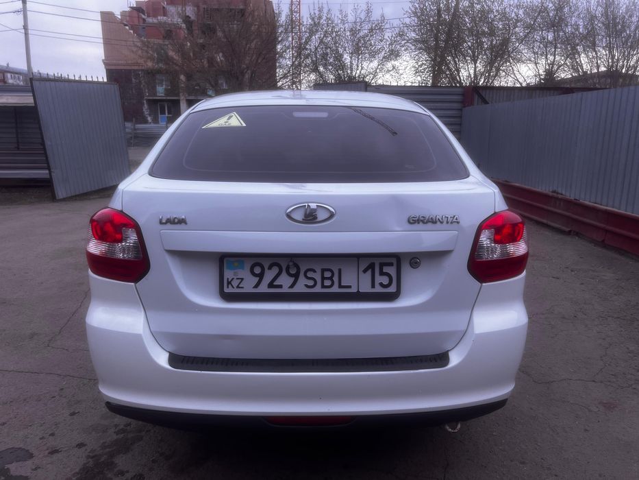 Лада гранта лифтбек