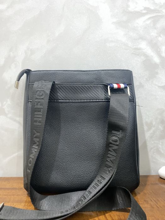 Барсетка Tommy Hilfiger