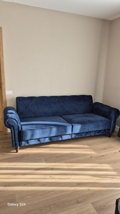 Canapea Chesterfield catifea albastru – extensibilă + ladă depozitare