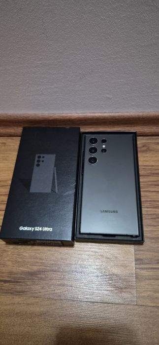 Vand Samsung S24 Ultra