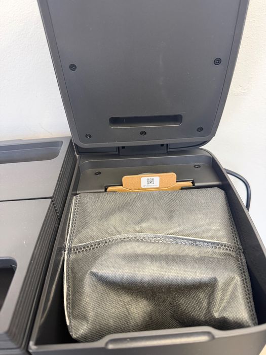 Eufy X10 Pro Omni – model premium, aproape nou