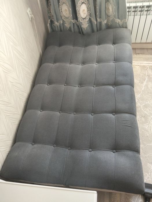 Продам диван 50000тг