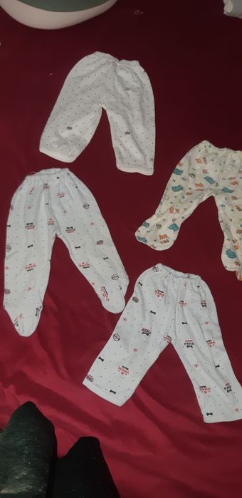 продаётся детские вещи