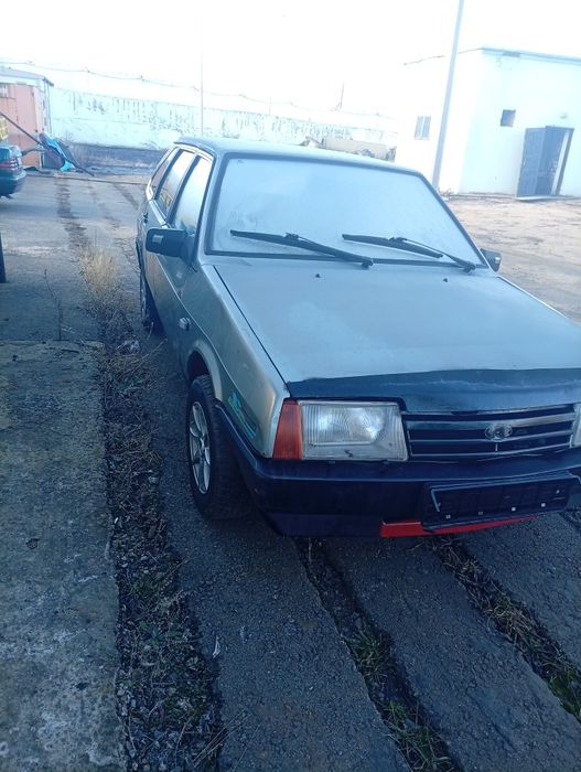 Продам девятку  ..