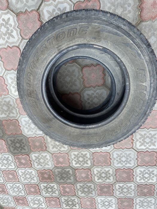 Шины летние Bridgestone 265/65/R17