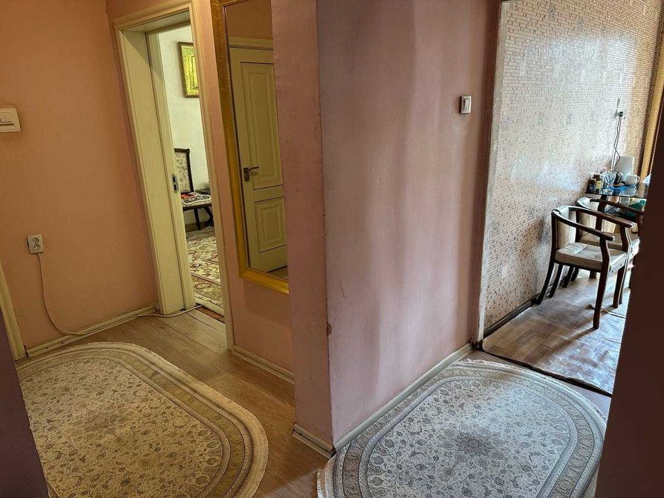 Продаётся квартира. Лабзак Ц13. 4 ком. N21