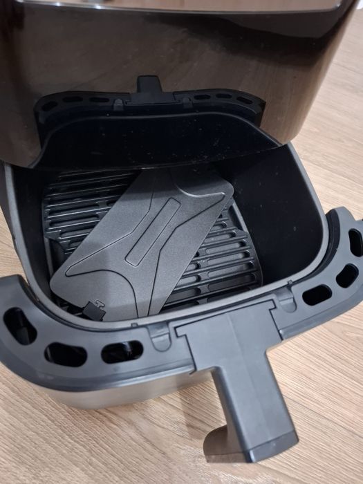 Vând tefal air fryer easy xxl