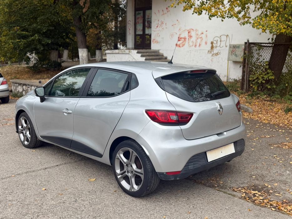 RENAULT Clio 2015 — imagine 4