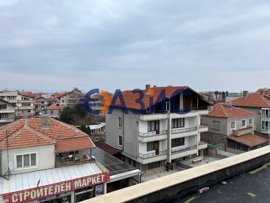 Продава се Заведение в Поморие - 900 кв.м за 624 €/кв.м - Снимка #6