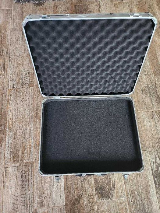 Geanta aluminiu DORR