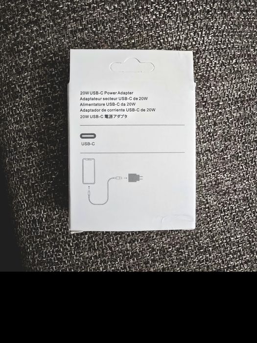 USB-C адаптер питания 20W