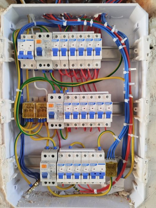 Elektrik xizmatlari. Uylarni elektrik montaj ishlari qilamiz
