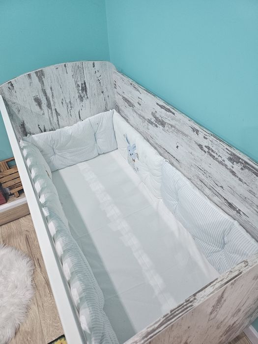 Бебешка дървена кошара