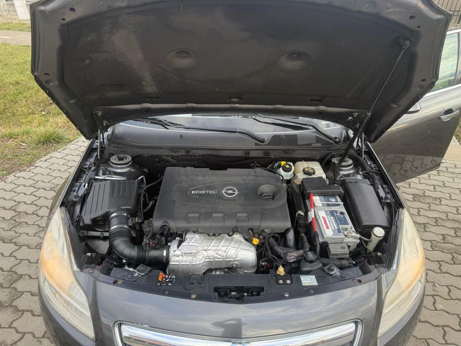 Opel insignia 2011
