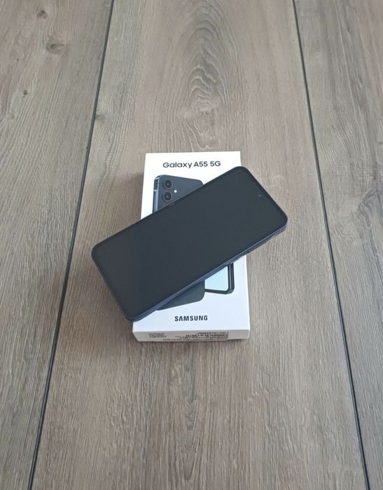 Samsung A55 5g...
