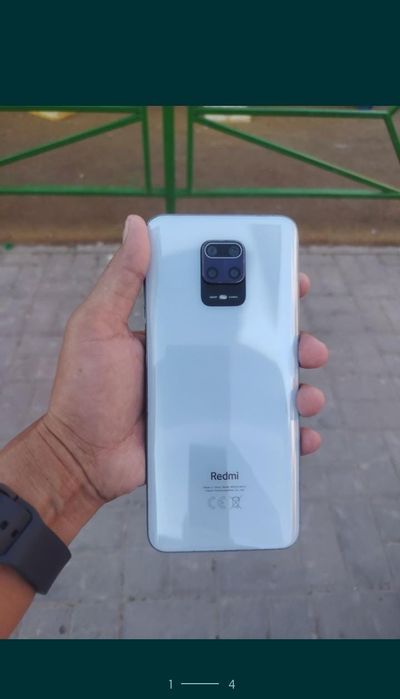 продаётся телефон