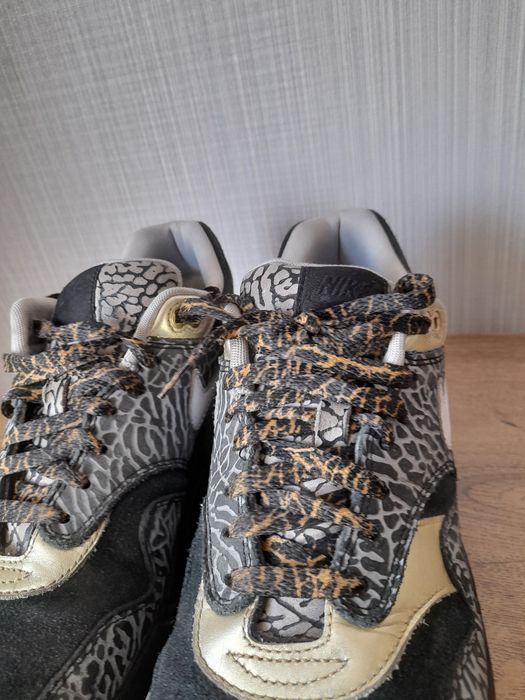 Nike Air max Gold Cobra маратонки 44 номер.