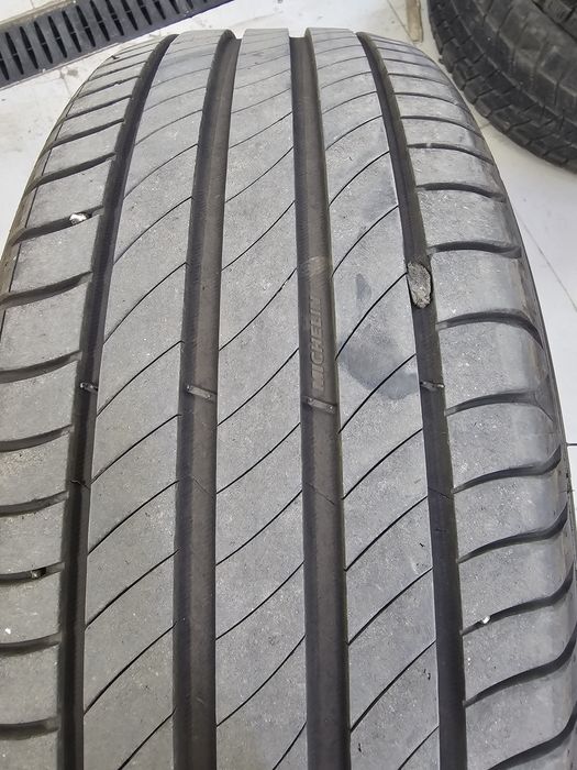 Продам комплект летних шин Michelin Primacy 4