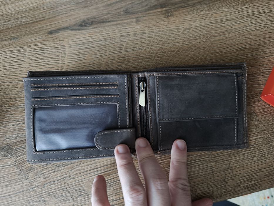 Portofel piele barbati nou