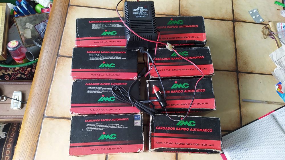 Vand ancarcatoare baterii masina.pret 100 lei bucata.