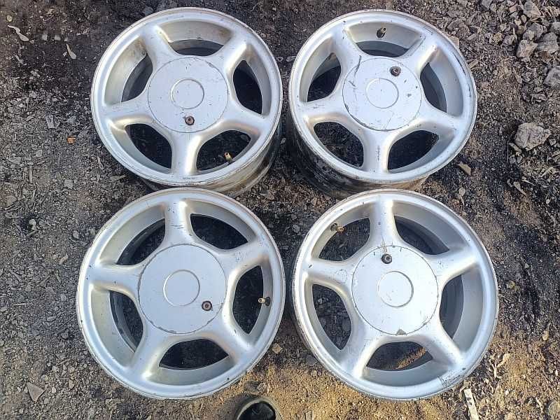 Продам легкосплавные диски на ВАЗ