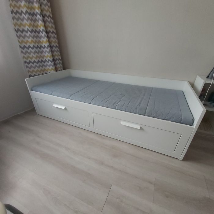 Продам кровать икеа